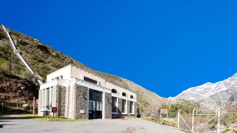 Entra en operación la Central Hidroeléctrica Volcán en San José de Maipo